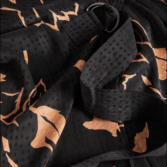 🎀NWT🎀 Ted Baker Chic Faux Wrap Belted Dress - Picture 3 of 9